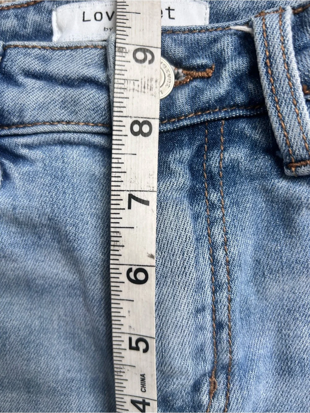 Lovervet by Vervet Distressed Cropped Mini Flate Jeans size 26/3